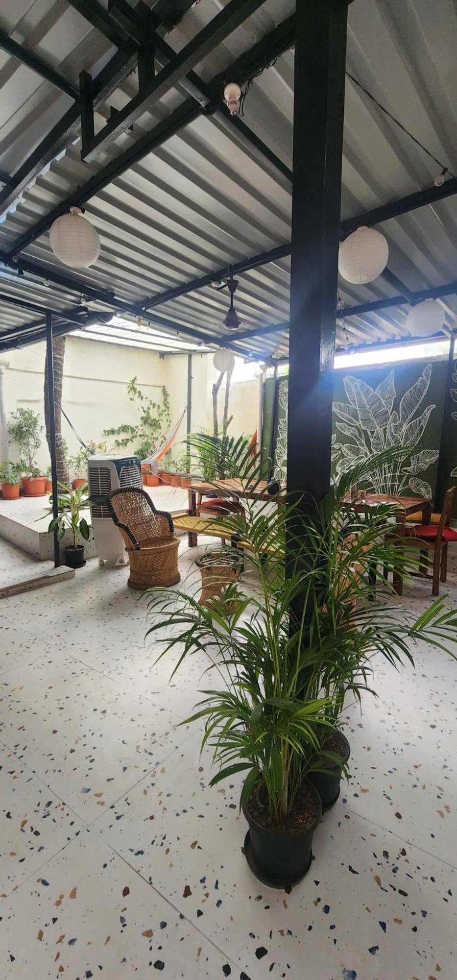 Hammock Hostels - Bandra Mumbai Exterior foto