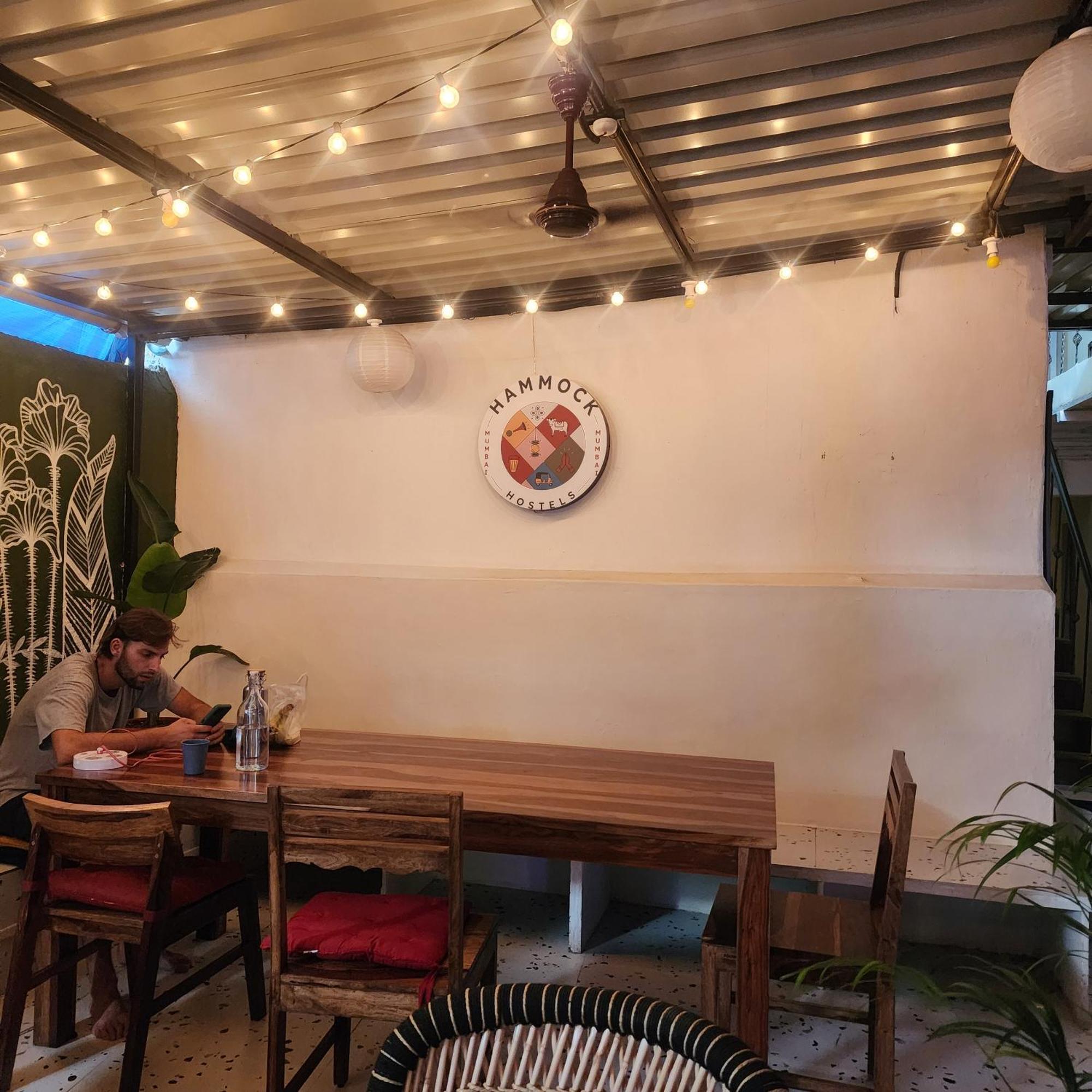 Hammock Hostels - Bandra Mumbai Exterior foto